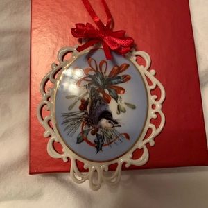 Lenox (China) Christmas ornament